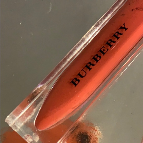 Burberry Lip Gloss - Picture 2 of 4